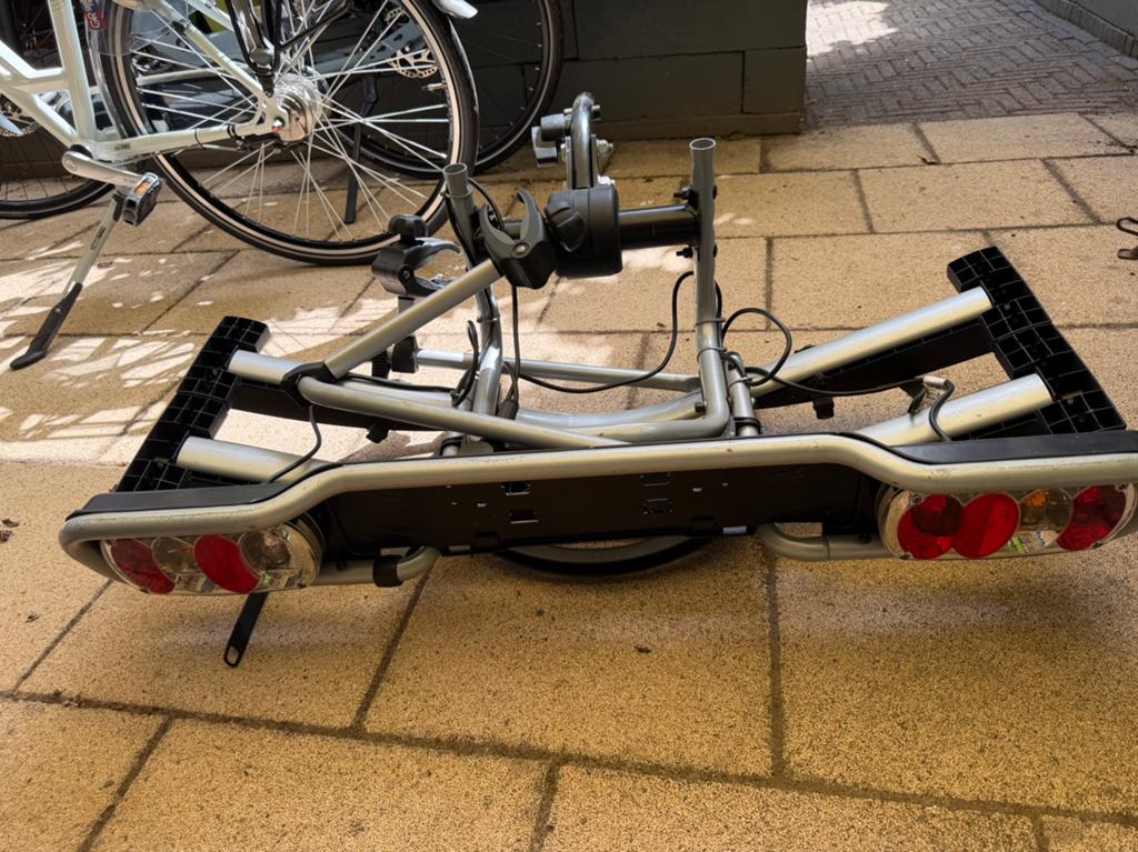 Thule fietsdrager voor hybride auto, Ophalen of Verzenden, Zo goed als nieuw, Dakdrager