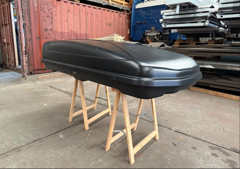 Dakkoffer 630 liter universeel Volvo Fiat Nissan Peugeot BYD, Ophalen, Gebruikt