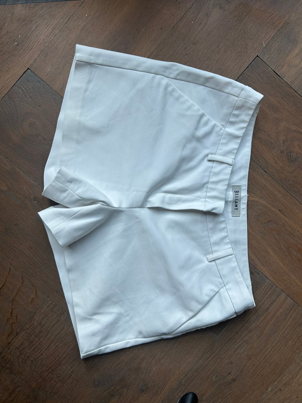 Bellamy Daisy kort broekje M, Maat 38/40 (M), Kort, Wit, Ophalen of Verzenden