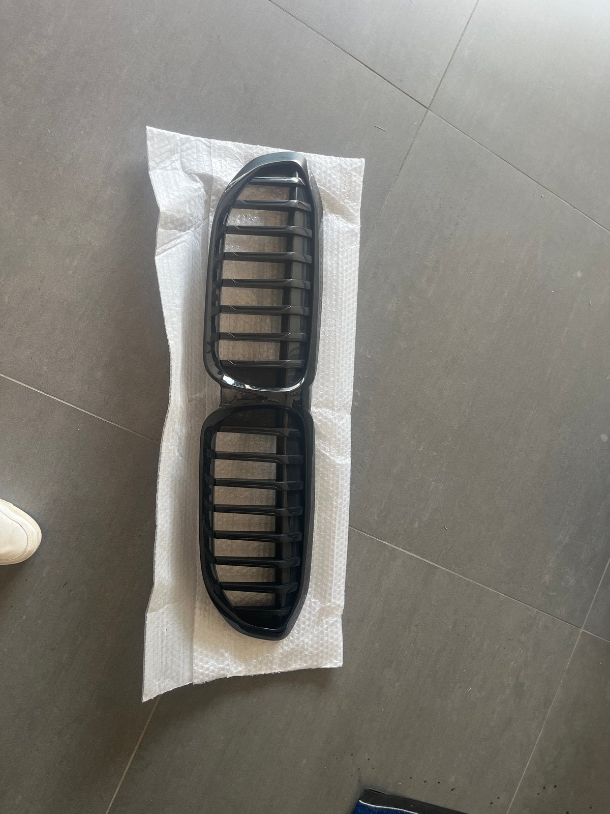 BMW 320 Nieren Grill Glanz Zwart, Ophalen of Verzenden, Gebruikt, Voor, BMW