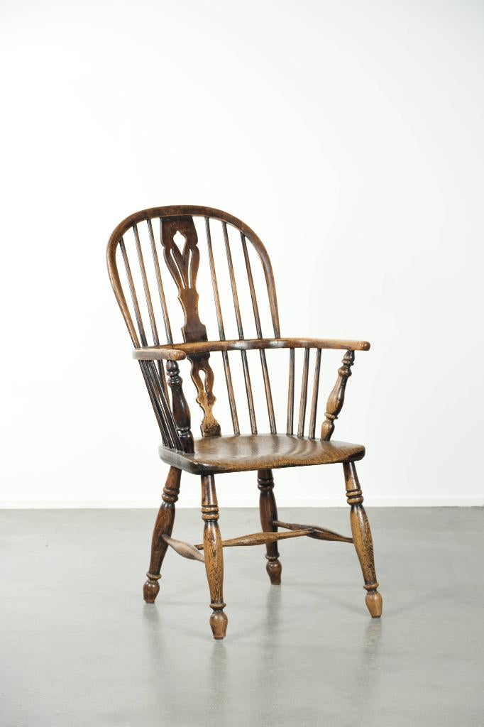 Antieke Engelse vroeg 19e eeuwse Windsor highback chair, Antiek en Kunst, Antiek | Meubels | Stoelen en Banken, Ophalen