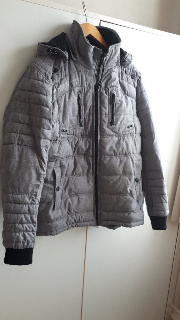 Urban District herenwinterjas - Maat M, Kleding | Heren, Maat 48/50 (M), Zo goed als nieuw, Grijs, Urban District