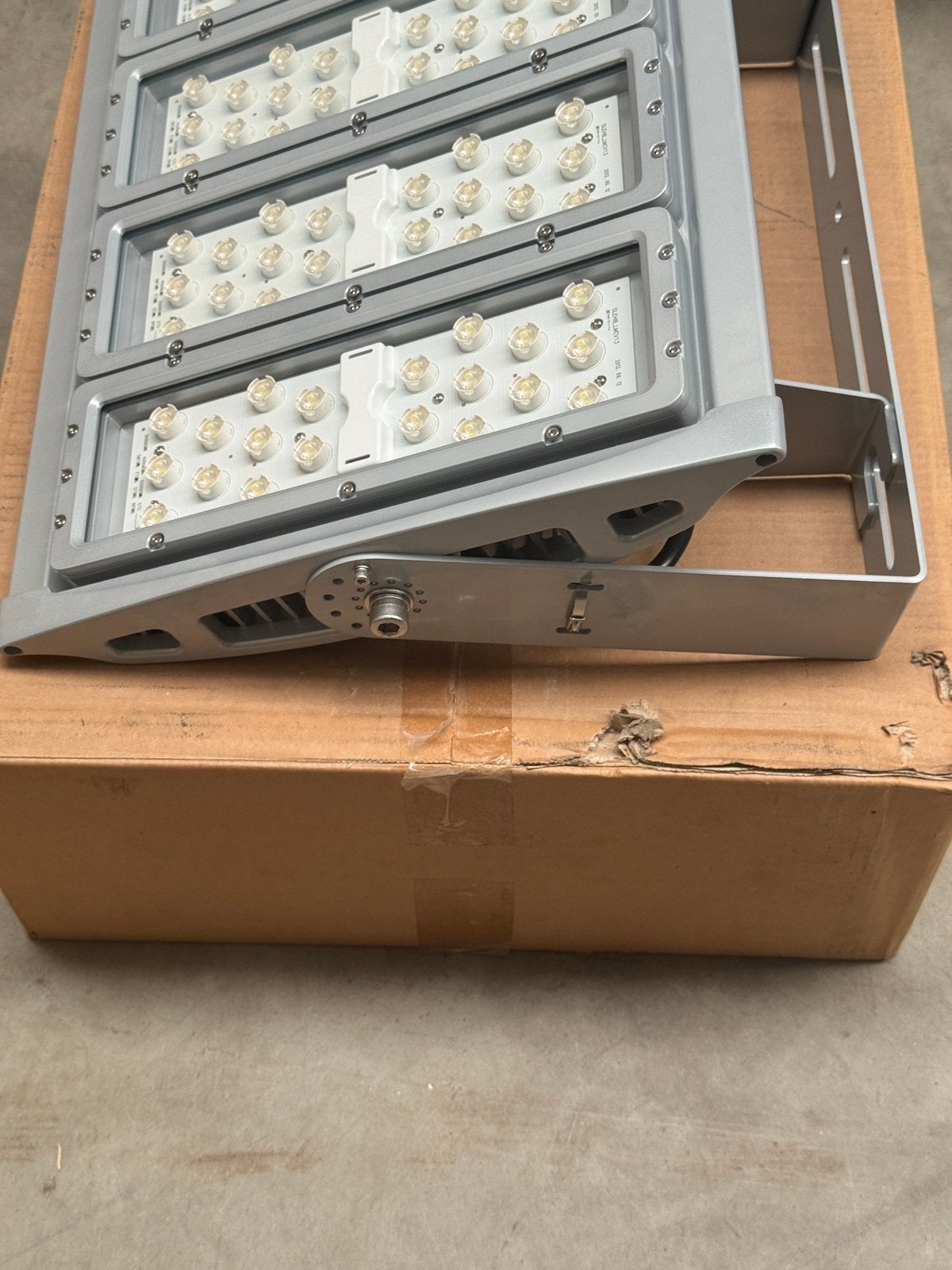 LED High Bay lamp 200W, Ophalen, Zo goed als nieuw, Minder dan 50 watt