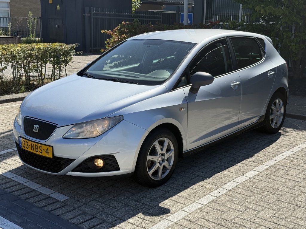 SEAT Ibiza 1.2 TDI 75PK Hatchback Airco Cruise Distrib New, Auto's, Seat, Euro 5, 1199 cc, 96 €/maand, Ibiza