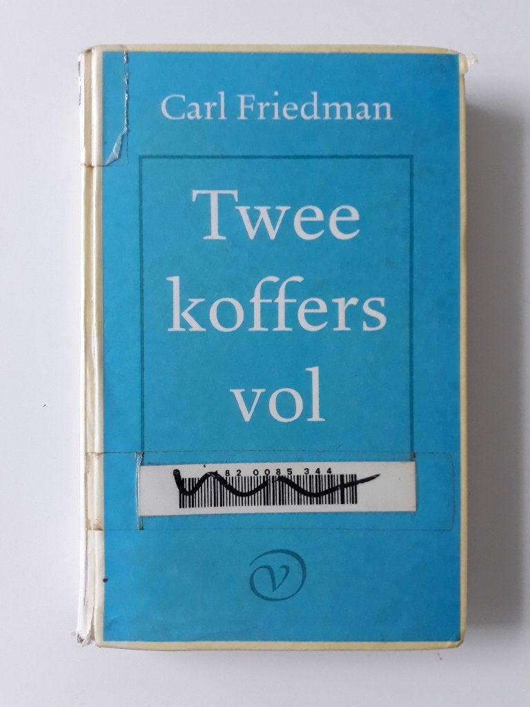 Mooi boek literatuur: 'Twee koffers vol' door Carl Friedman, Boeken, Ophalen of Verzenden, Gelezen, Carl Friedman