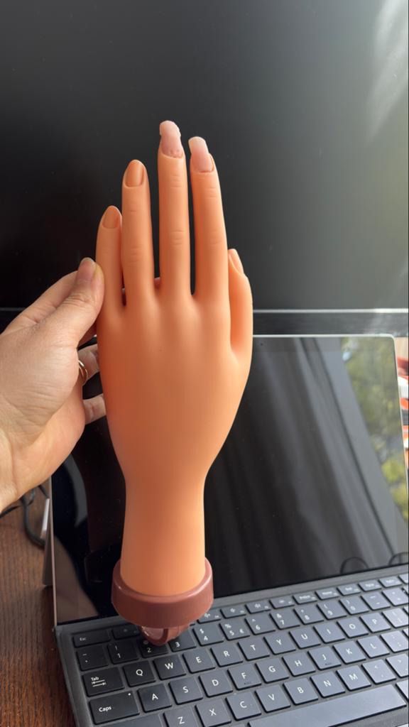 Oefenhand voor nagelstylisten met tafelklem, Sieraden, Tassen en Uiterlijk, Uiterlijk | Cosmetica en Make-up, Ophalen of Verzenden