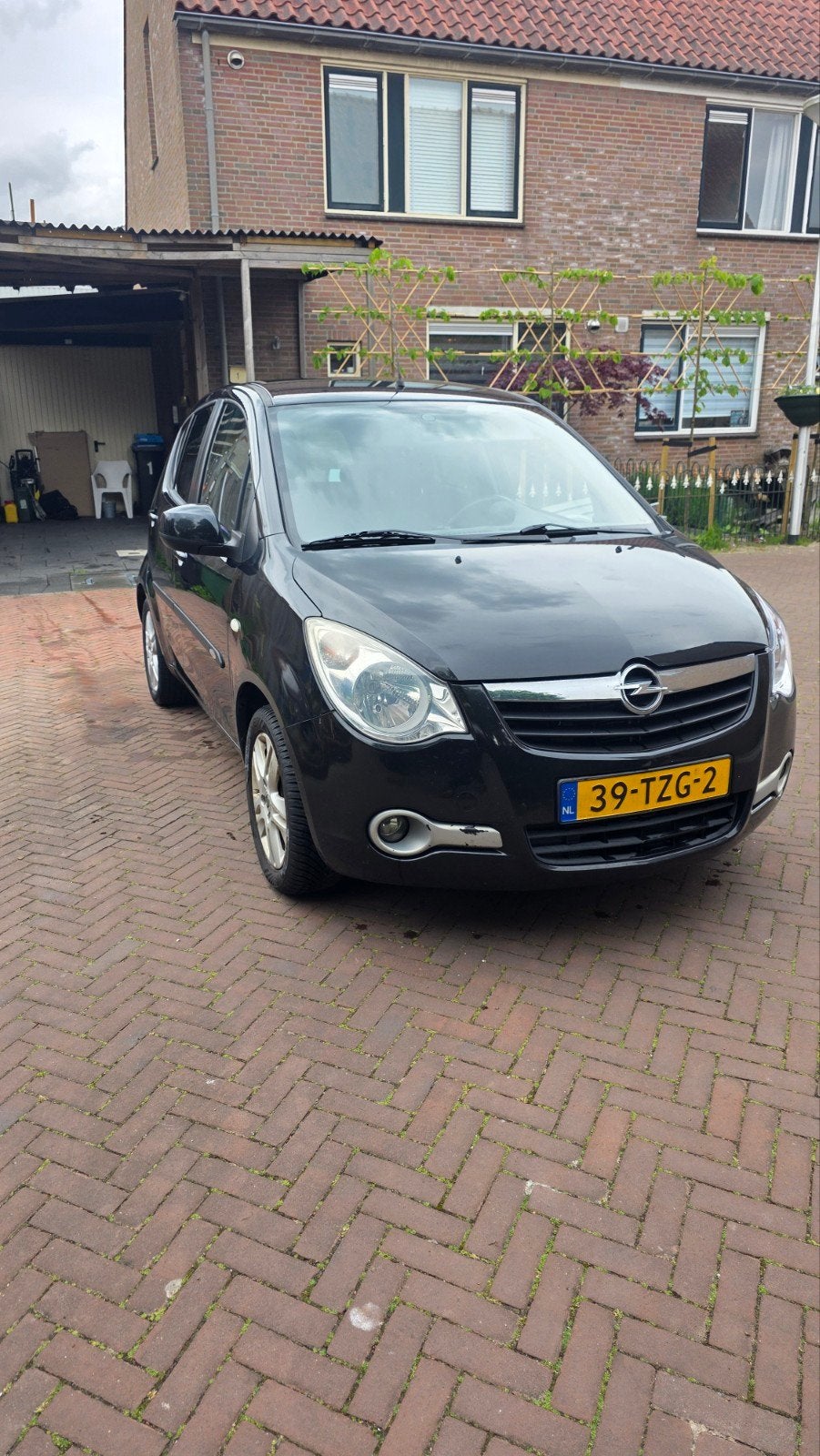 Opel Agila 1.0 12V 2012 Zwart, 4 cilinders, Origineel Nederlands, Handgeschakeld, Particulier