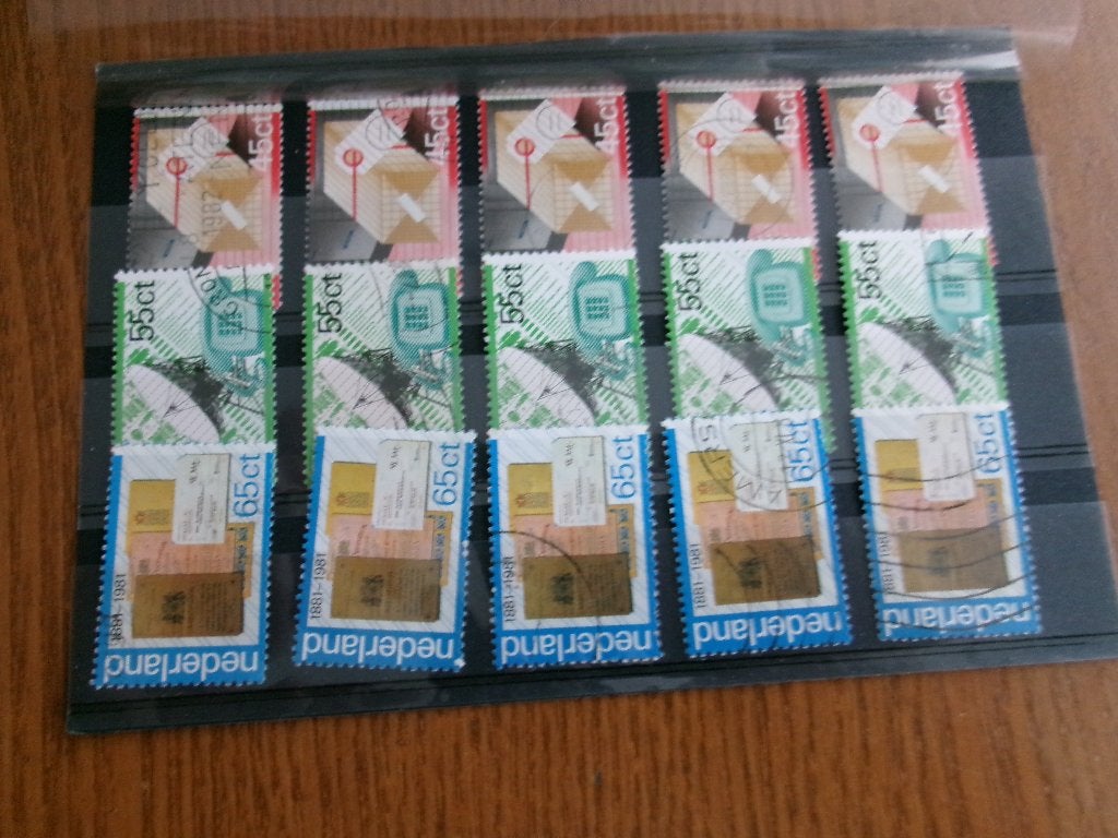 1981 - 5 set ptt-diensten (162g)