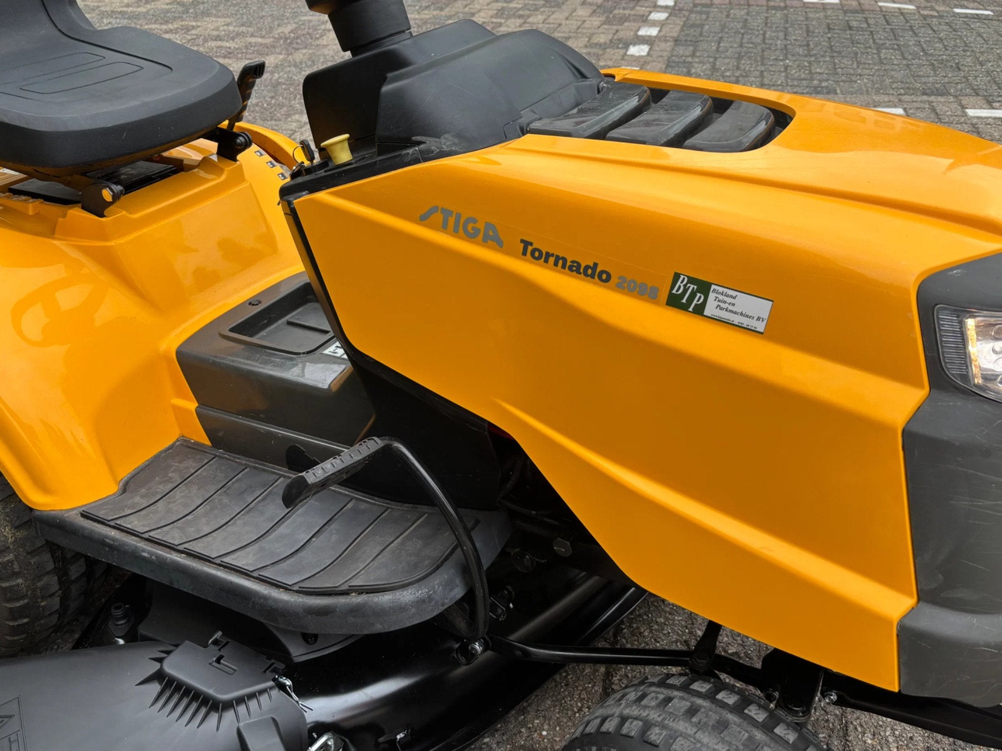 Stiga gebruikte 2098 zitmaaier mulch 98cm, Tuin en Terras, Zitmaaiers, Gebruikt, Stiga