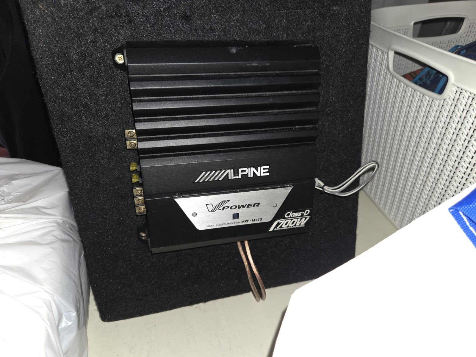 Alpine Subwoofer Type G 12 met V-Power 700W versterker, Ophalen of Verzenden, Gebruikt