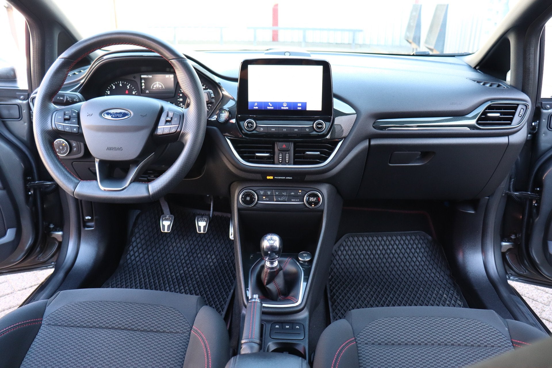 Ford Fiesta 1.0 EcoBoost ST-Line O.a: Pano, Clima, Navi, PDC, Auto's, Dealer onderhouden, Gebruikt, 49 €/maand, Origineel Nederlands