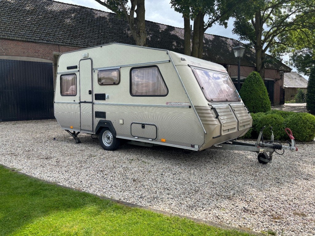 Kip GREY LINE 42/VOORTENT, Kip, A.G. Bellstraat 4 7903 AD Hoogeveen, Bedrijf, Koelkast