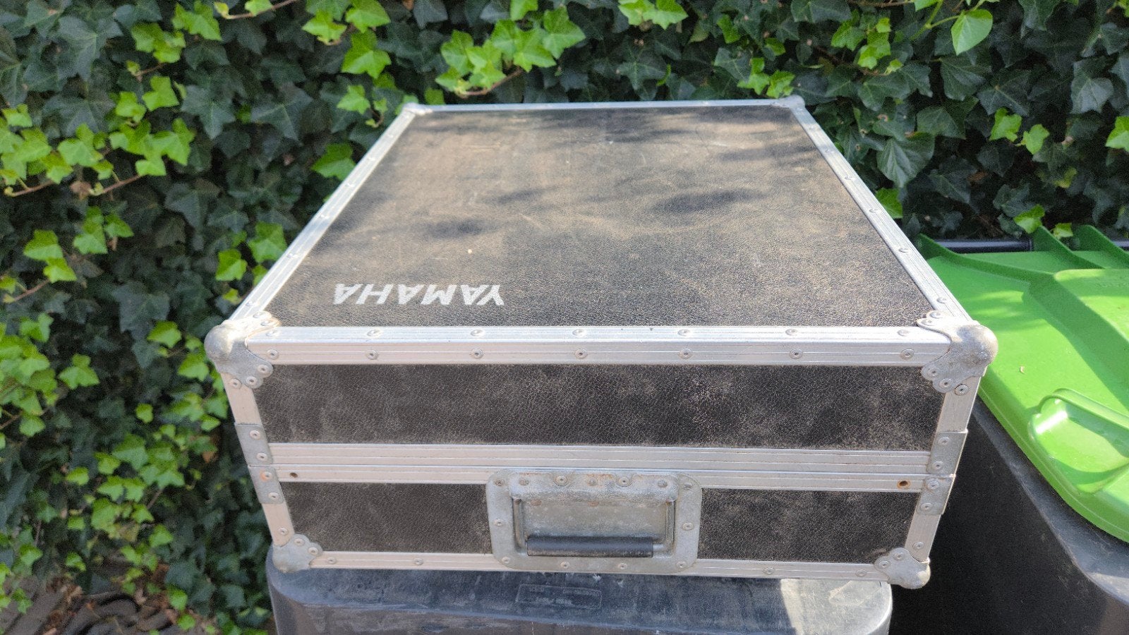 Yamaha powered mixer emx 5000, Ophalen, Gebruikt, 10 tot 20 kanalen, Microfooningang