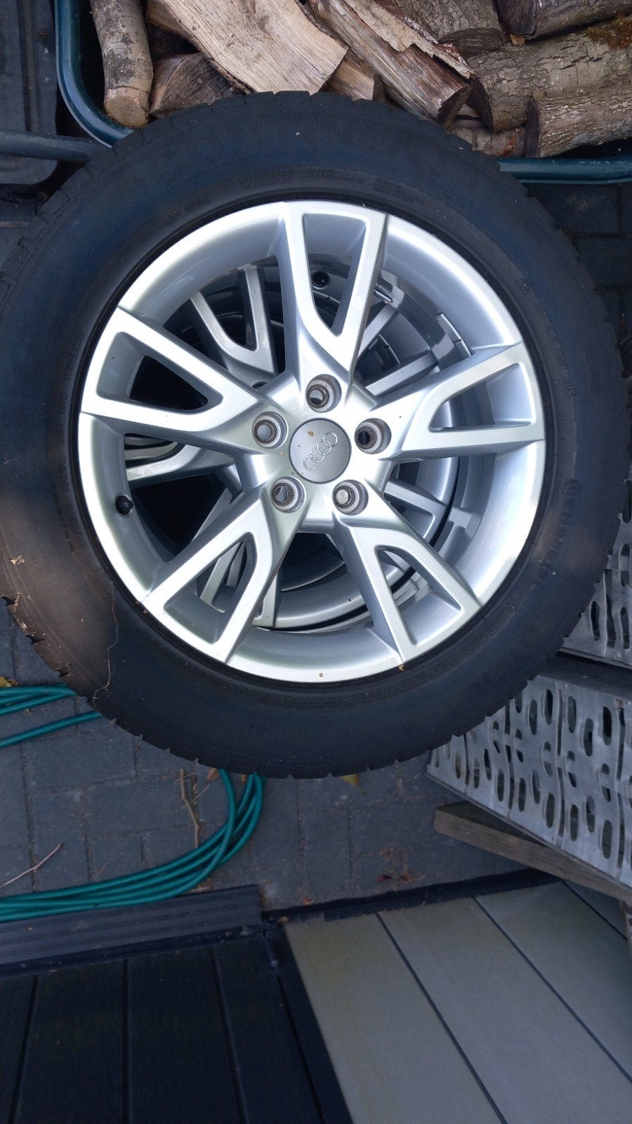 Audi Velgen met Continental Winterbanden 215/60R17, Banden en Velgen, 17 inch, Personenwagen, Gebruikt