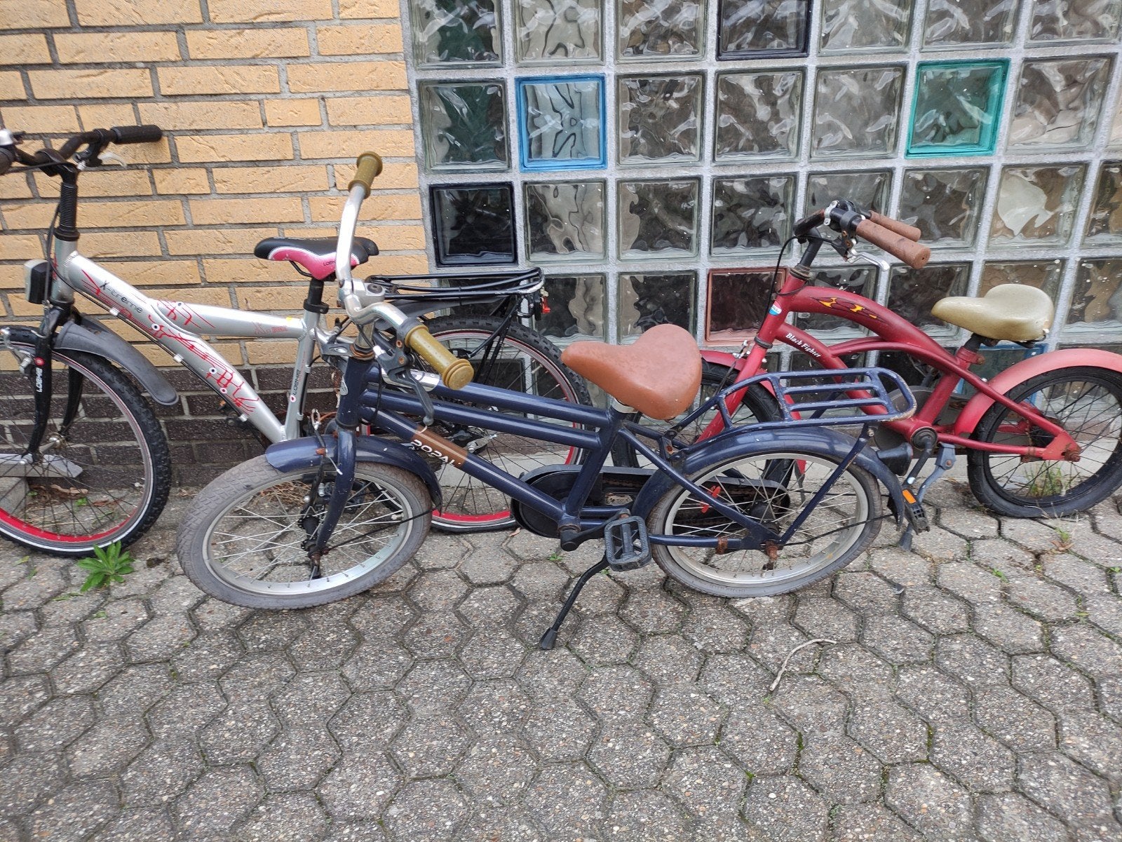 kinderfiets 3 jongens fietsen 2x popal 1x loekie 3 samen €30, Fietsen en Brommers, Ophalen, Terugtraprem, Popal, 16 tot 20 inch
