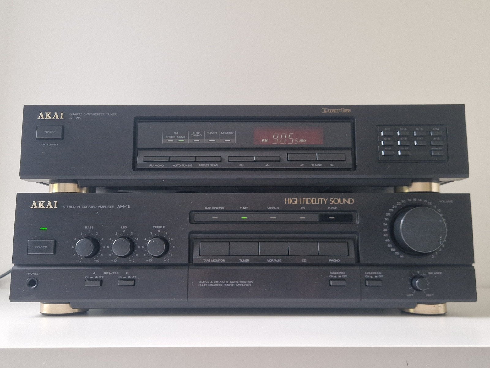 akai versterker en radio., Ophalen, Minder dan 60 watt, Overige merken