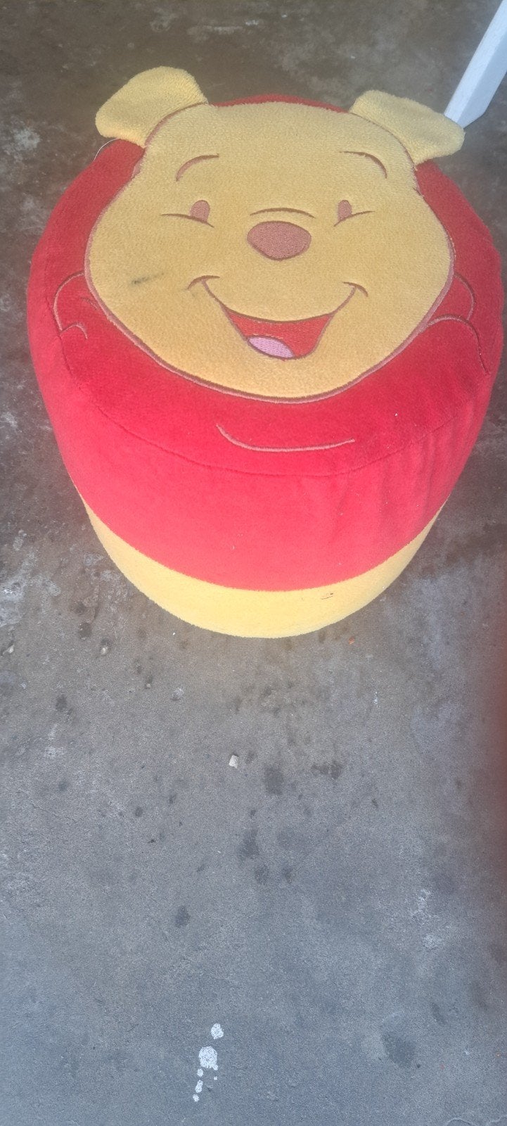 Winnie de Poeh Opblaasbare Poef - Comfortabel en Leuk!, Minder dan 50 cm, Gebruikt, Kunststof, Rond
