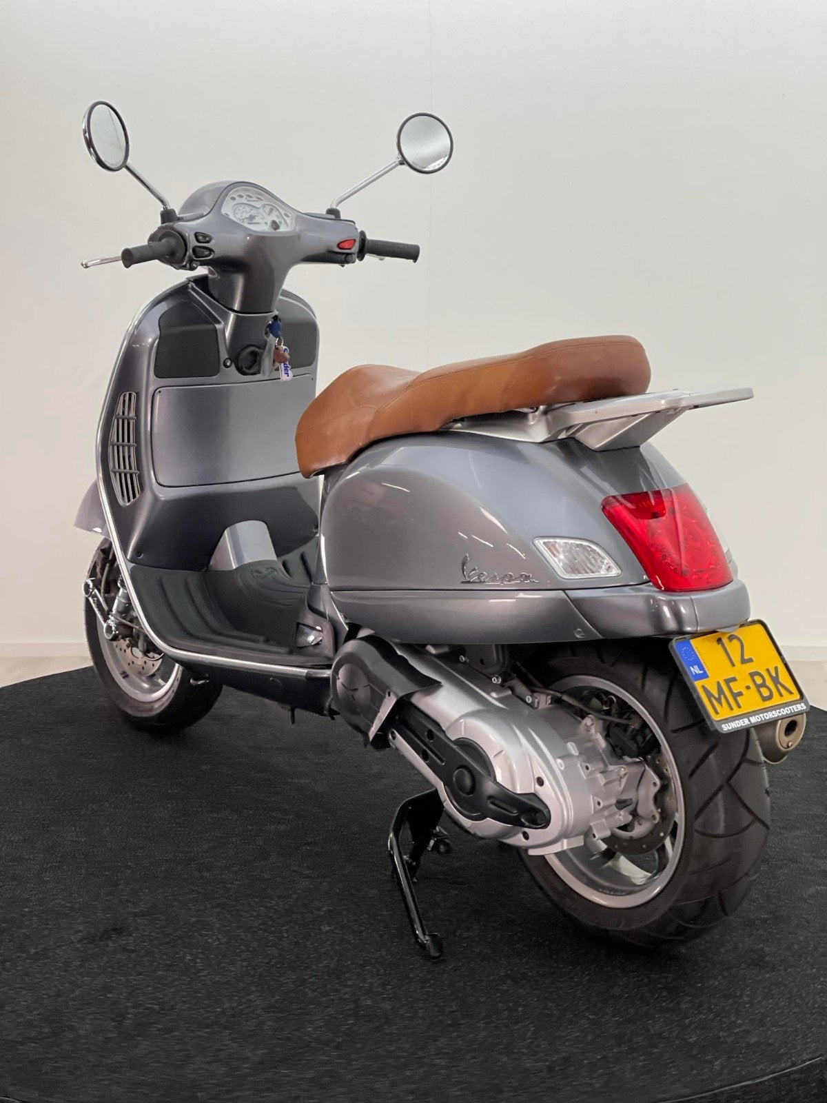 Vespa 500cc motorscooter 125cc op kenteken., Scooter, Occasion, Particulier, 11 kW of minder
