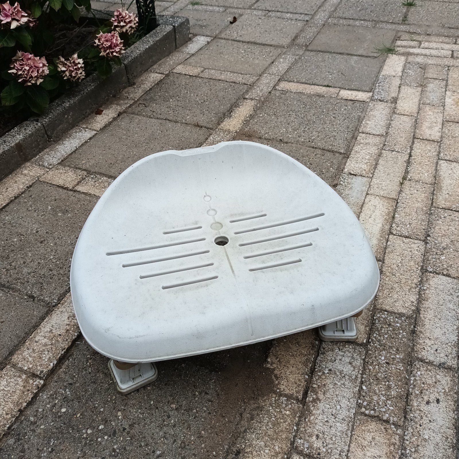 2x zitje voor in bubbelbad/ hottub, Ophalen