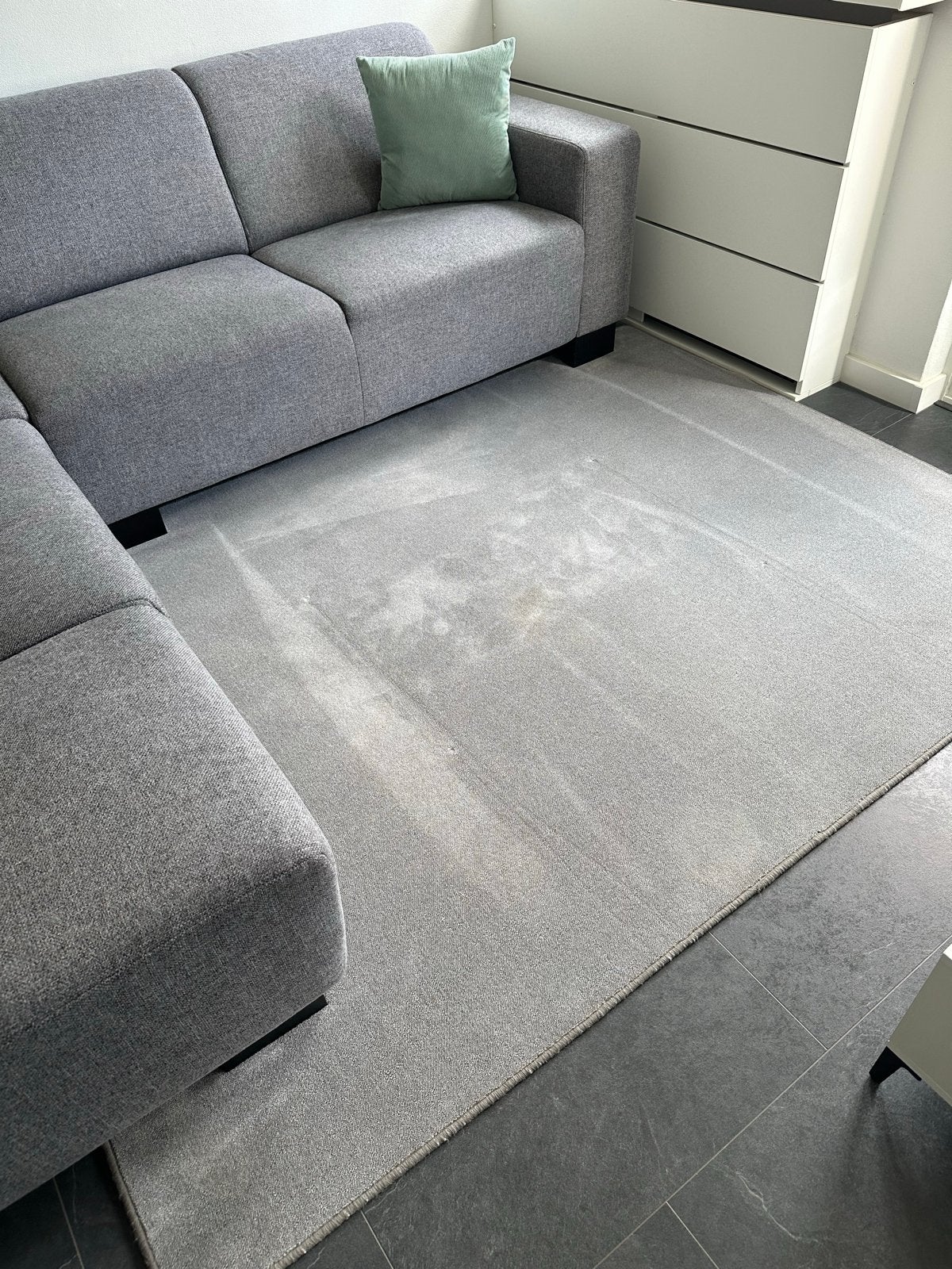 Set van 2 grijze vloerkleden: woonkamer en keuken, Ophalen, Gebruikt, 150 tot 200 cm, 200 cm of meer