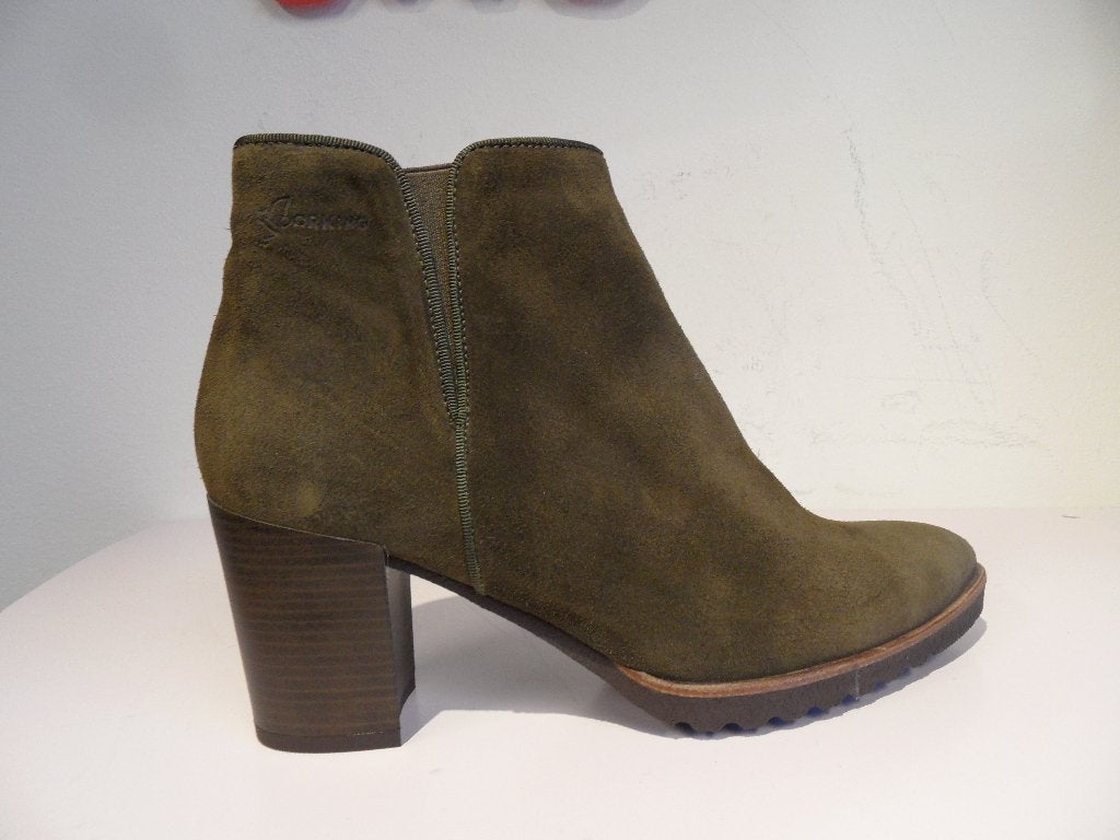 Groene suède Dorking laarsjes maat 41, Lage of Enkellaarzen, Nieuw, Ophalen of Verzenden, Fluchos@fluchos.com