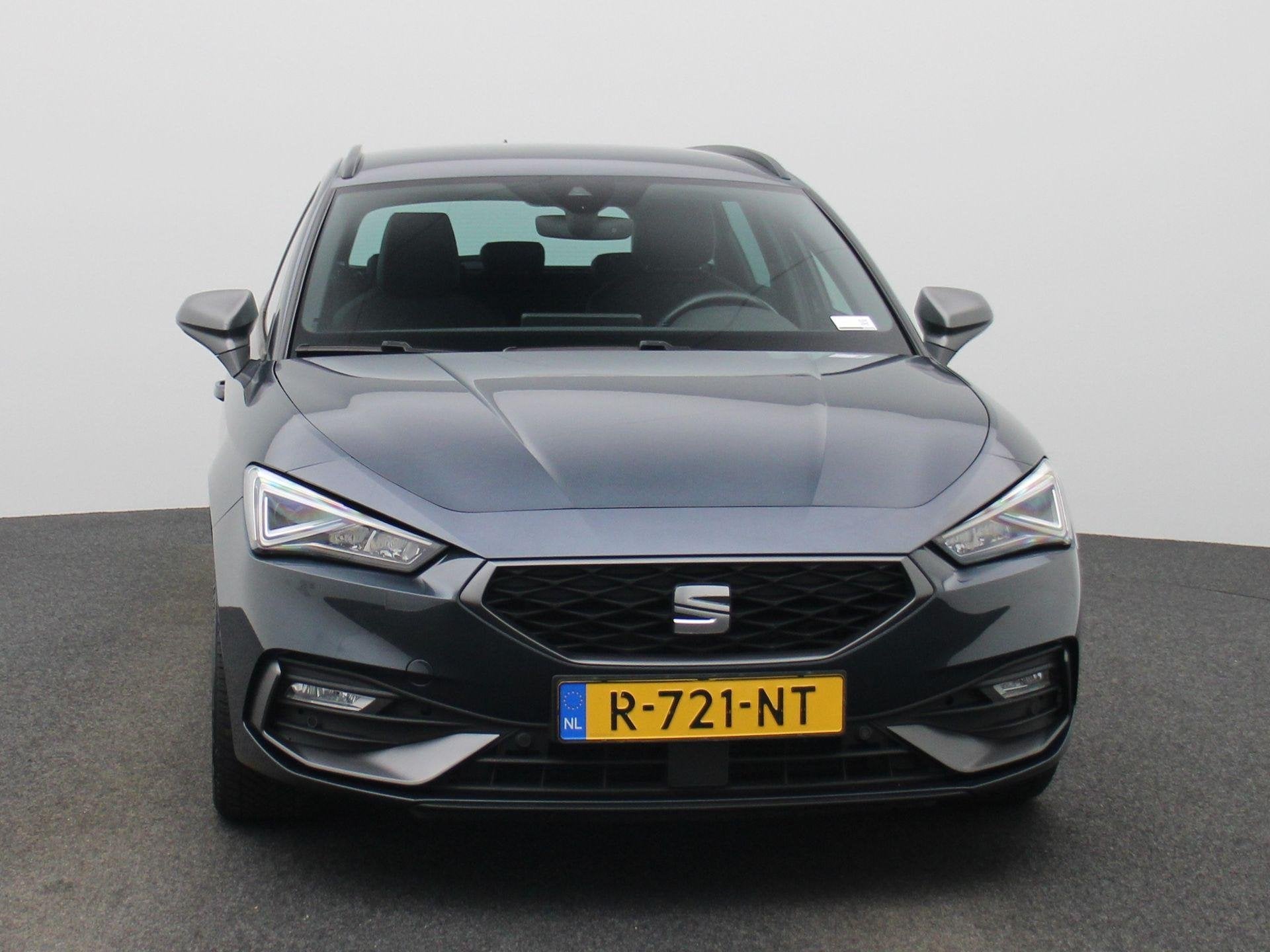 SEAT Leon Sportstourer 1.0 TSI FR Business Intense 110 PK |, 12 maanden, Stof, Gebruikt, Origineel Nederlands