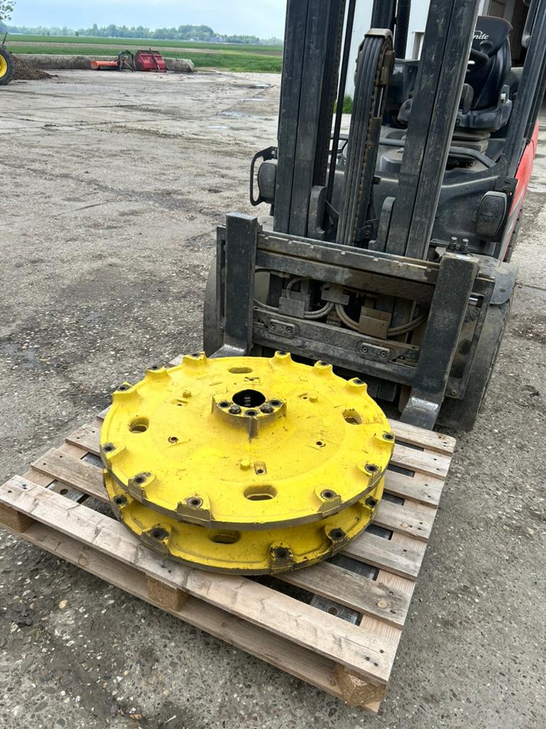 John Deere gietpannen/hartplaten, Ophalen