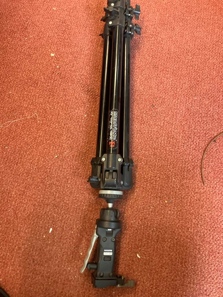 Manfrotto 144 Professioneel Statief - Gebruikt, Gebruikt, 150 tot 175 cm, Met balhoofd, Ophalen of Verzenden