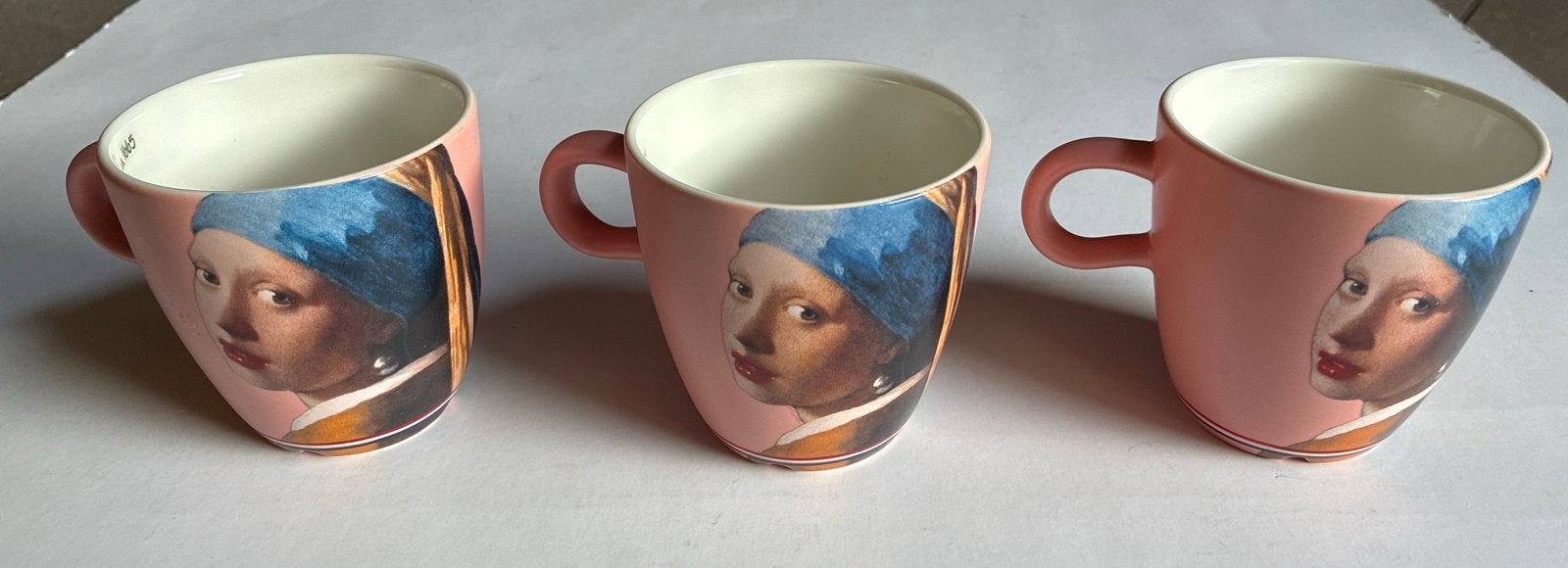 3x Mok Meisje met de Parel - oude meesters douwe egberts, Overige typen, Nieuw, Ophalen of Verzenden, Roze