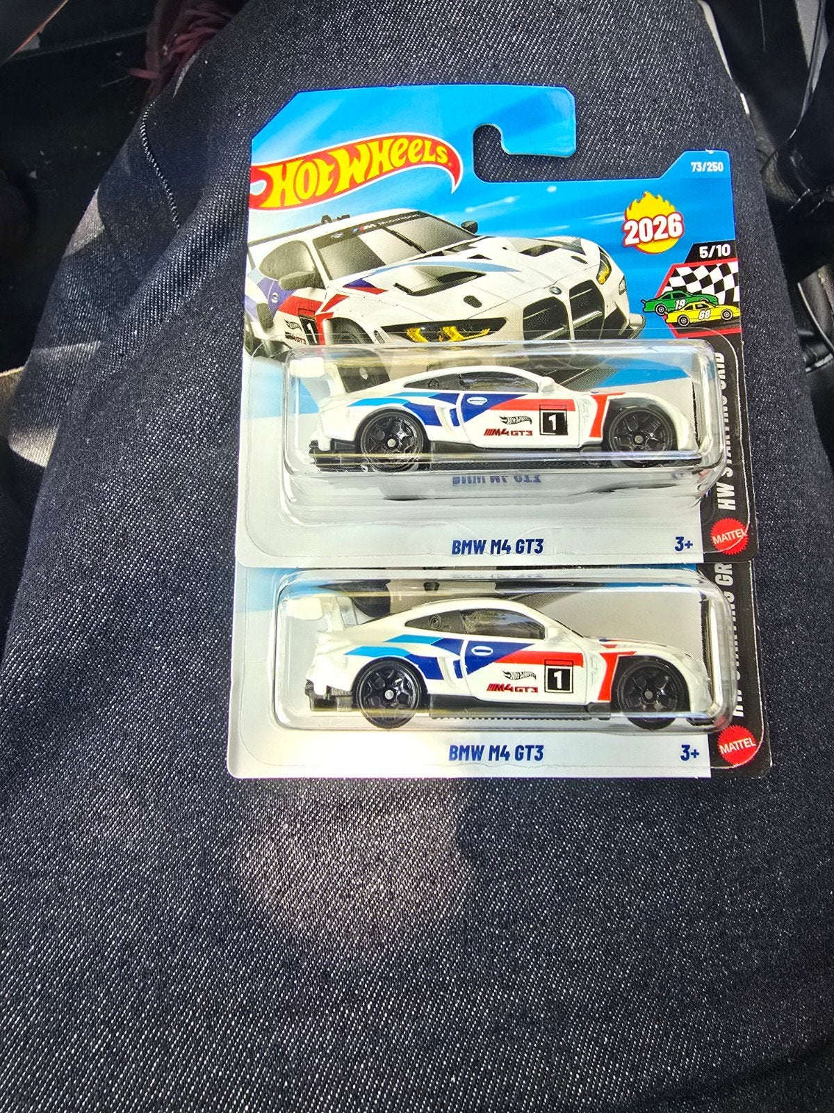 Hierbij te koop aangeboden: Hot Wheels BMW M4 GT3 2 stuks, 33 - 40 uur, Overige niveaus, Vanaf 10 jaar, Overige vormen