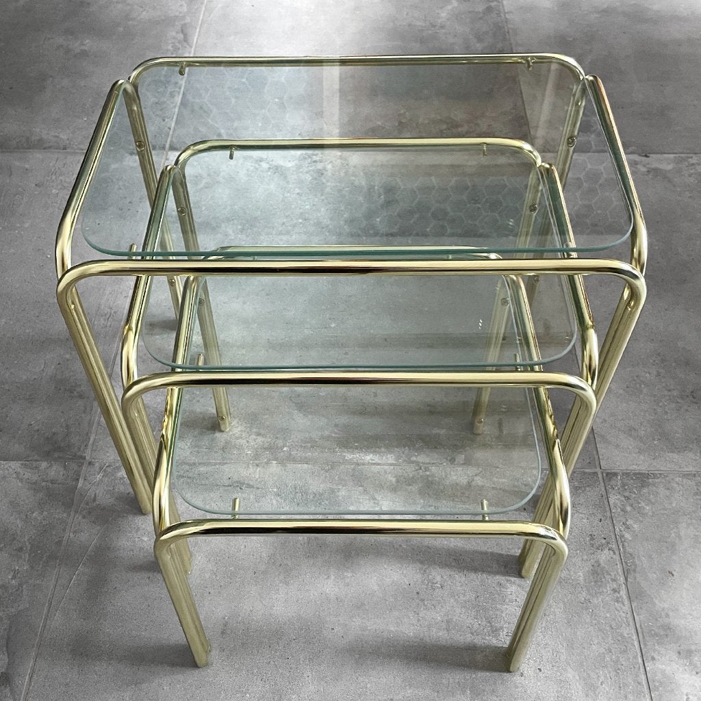 Mimiset, drie nesting tables goudkleurig frame en glas, Ophalen, Minder dan 45 cm, Minder dan 55 cm, Gebruikt