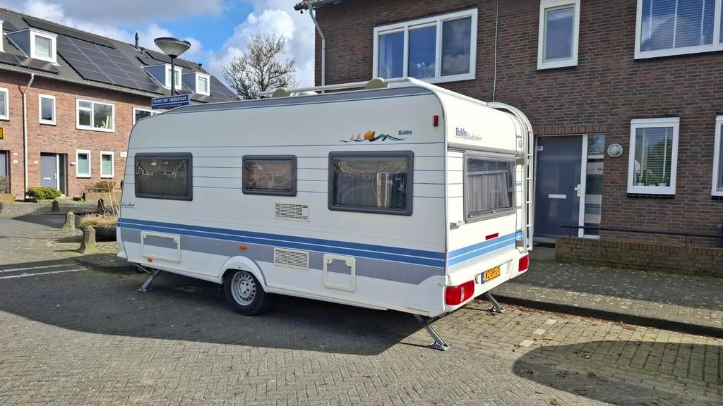 Hobby 30 excellent easy 460 ufe nov 2000, Caravans en Kamperen, Rondzit, Hobby, Particulier, Luifel