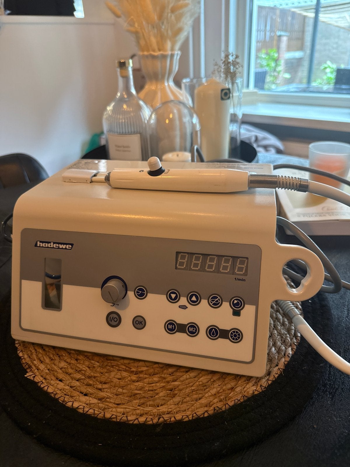 Hadewe pedicuremotor - Professionele voetverzorging, Ophalen of Verzenden, Gebruikt