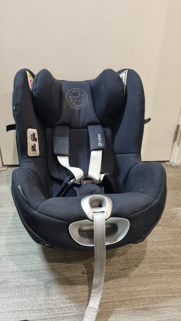 Cybex Sirona Z i-size + Base Z (isofix), Verstelbare rugleuning, Gebruikt, 0 t/m 18 kg, Isofix