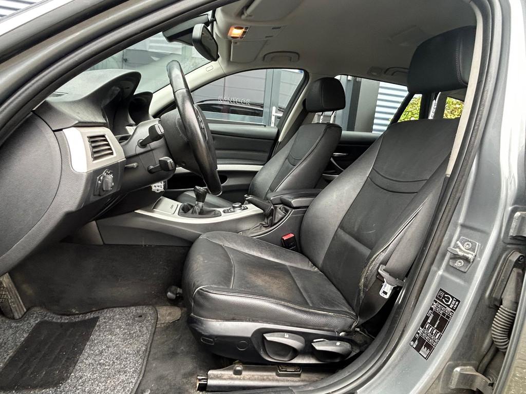 BMW 3-serie Touring 320d Efficient Dynamics Edition Luxury L, Auto's, BMW, Achterwielaandrijving, Zwart, 4 cilinders, 163 pk