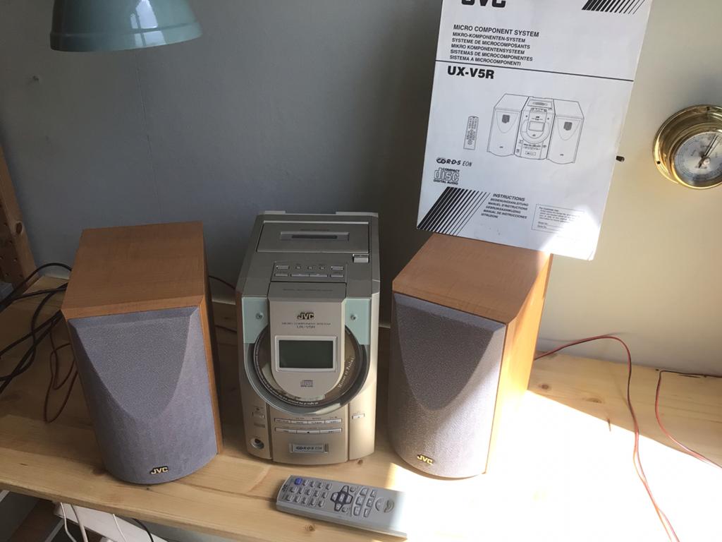 Radio, casette speler cd speler ineen, 2 boxen, Ophalen of Verzenden, Gebruikt, Radio, Met cd-speler