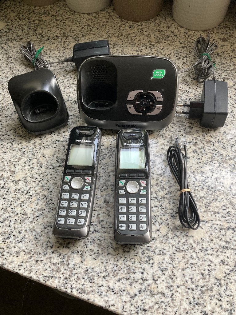 Panasonic KX-TG6521GB draadloze telefoon en antwoordapparaat, Telecommunicatie, Ophalen of Verzenden, Zo goed als nieuw, 2 handsets