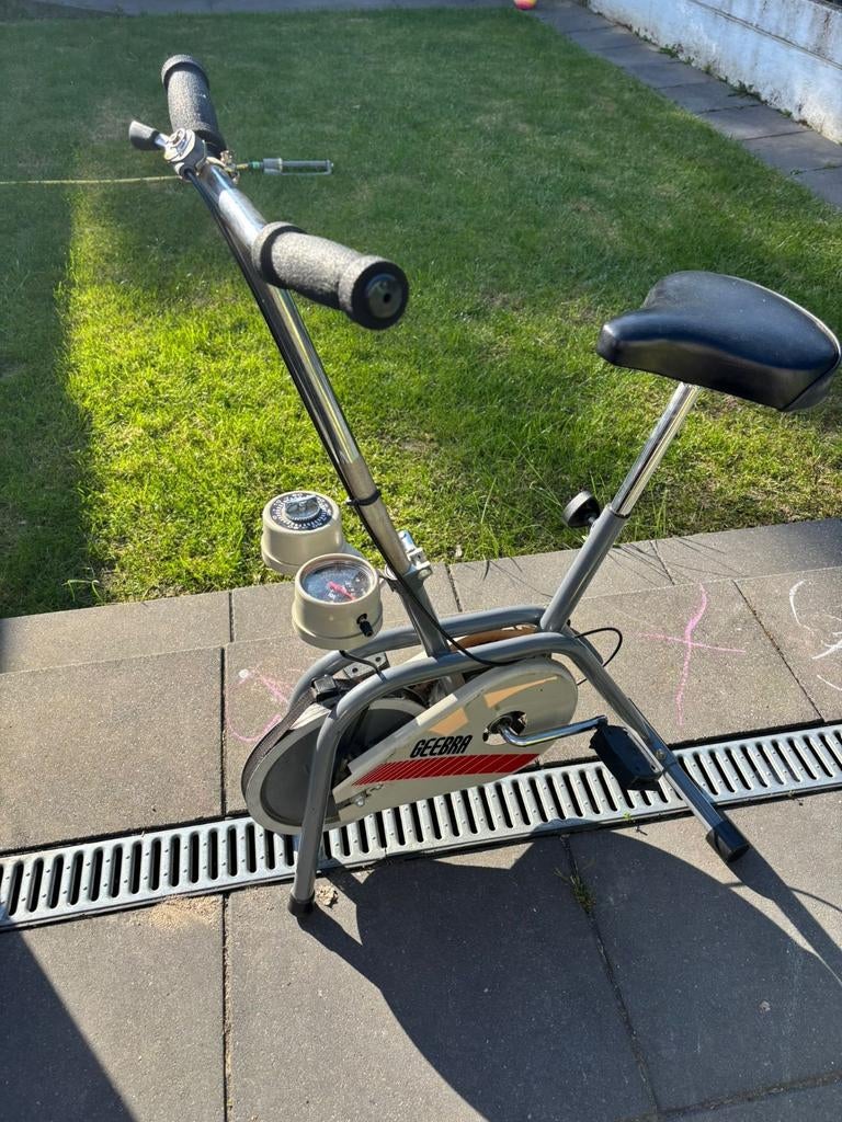 Hometrainer merk Geebra, Ophalen, Gebruikt, Hometrainer