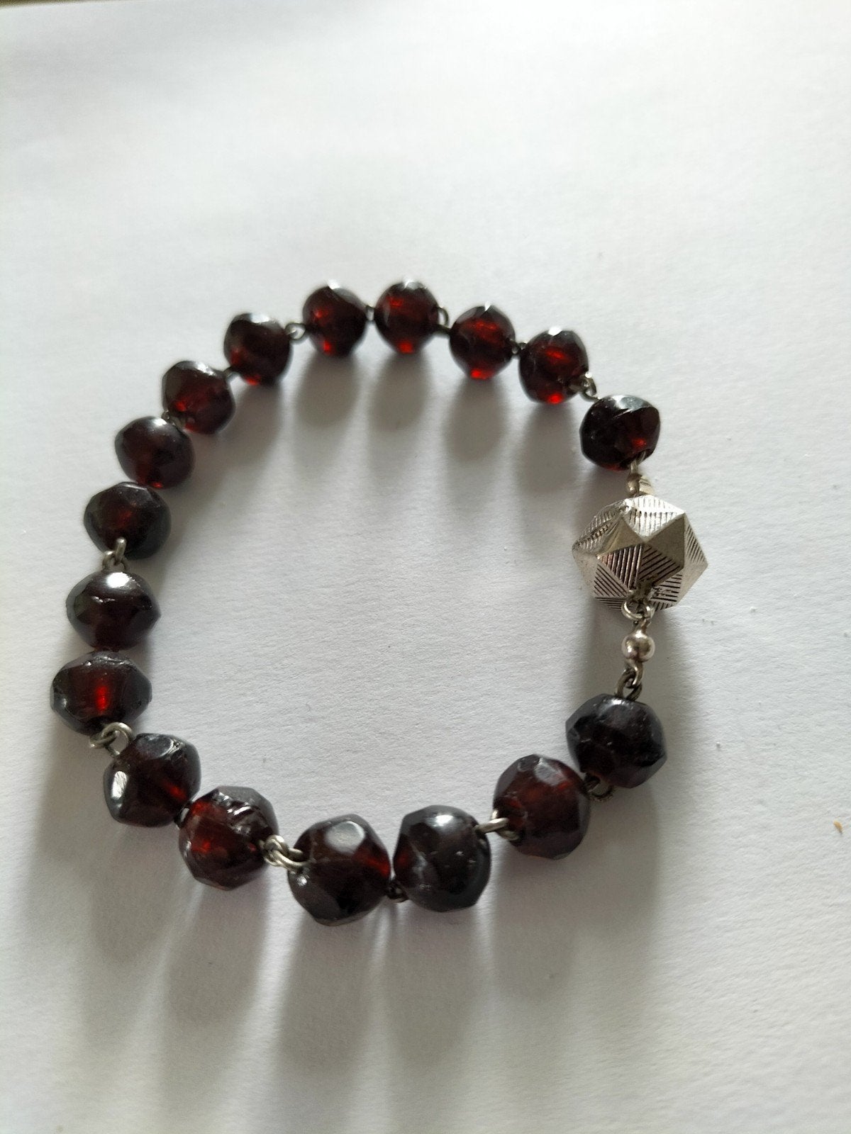 Antieke Zilveren Granaat Armband met Groot Slot, Verzenden, Zilver, Armband, Met edelsteen