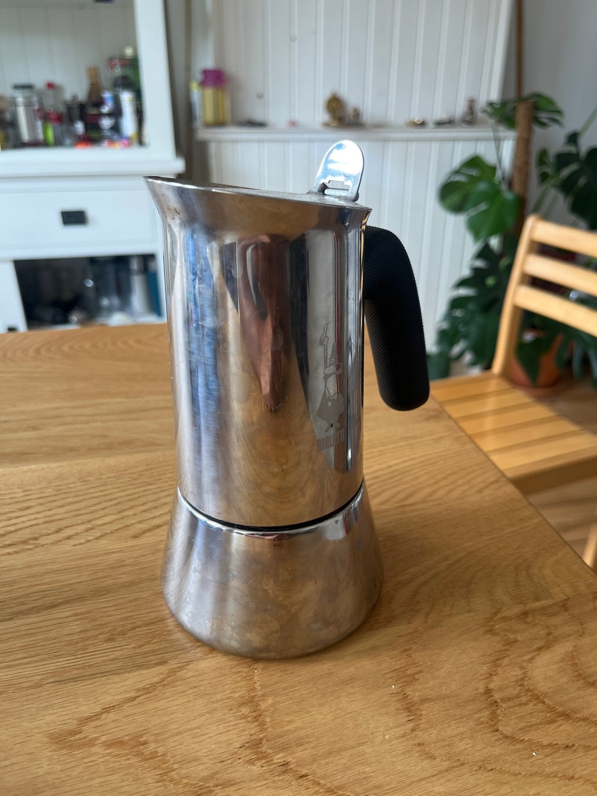Bialetti Moka Express - Klassieke Italiaanse koffiepot, Witgoed en Apparatuur, Koffiezetapparaten, Ophalen, Gebruikt, Espresso apparaat