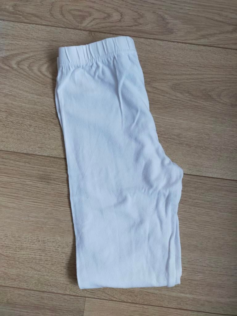 Zgan! Fijne witte legging van Zeeman. Mt 122/128, Broek, Zeeman, Meisje, Ophalen of Verzenden