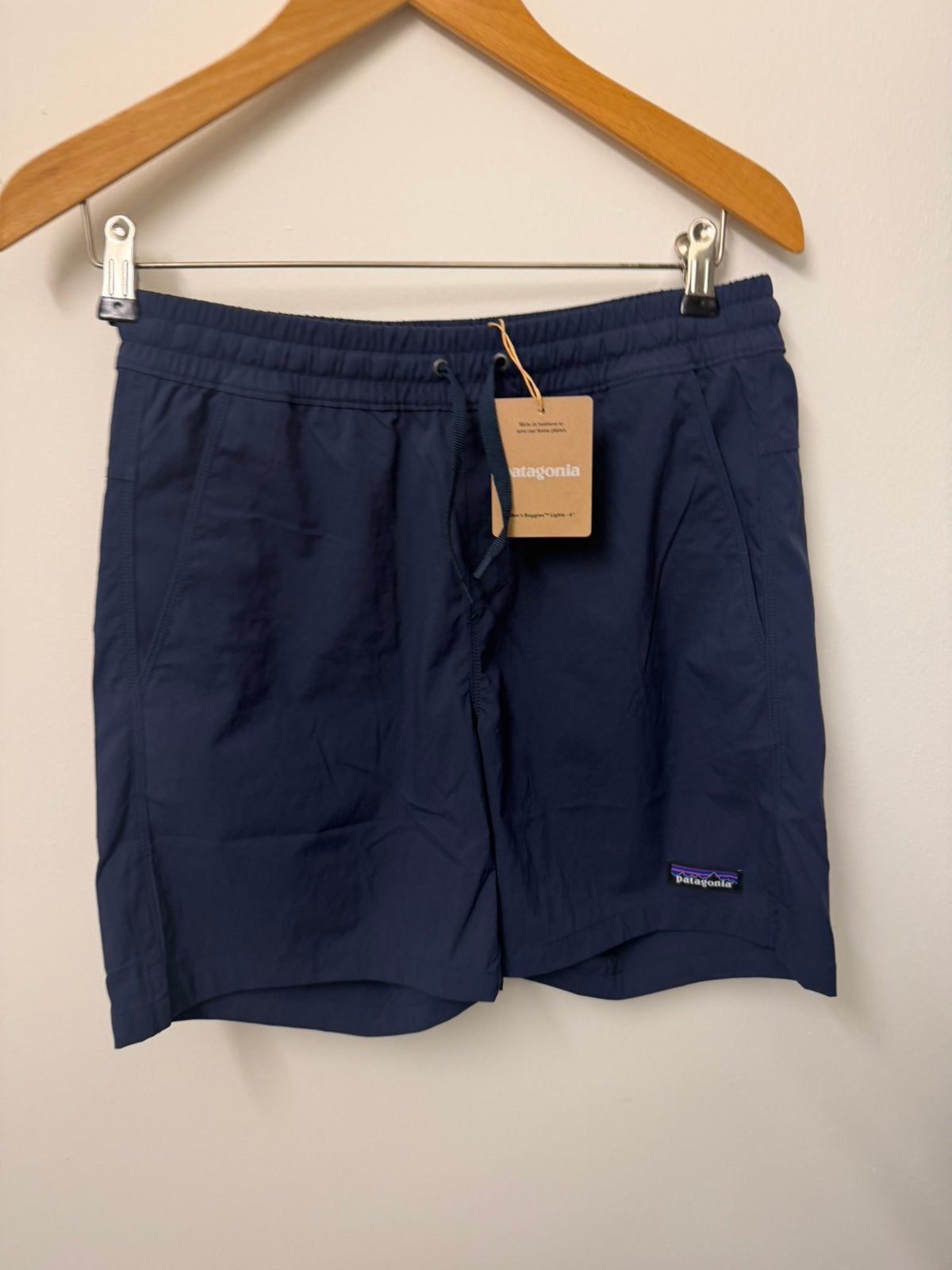 Nieuwe Patagonia Baggies short S, Verzenden, Nieuw, Maat 48/50 (M), Blauw