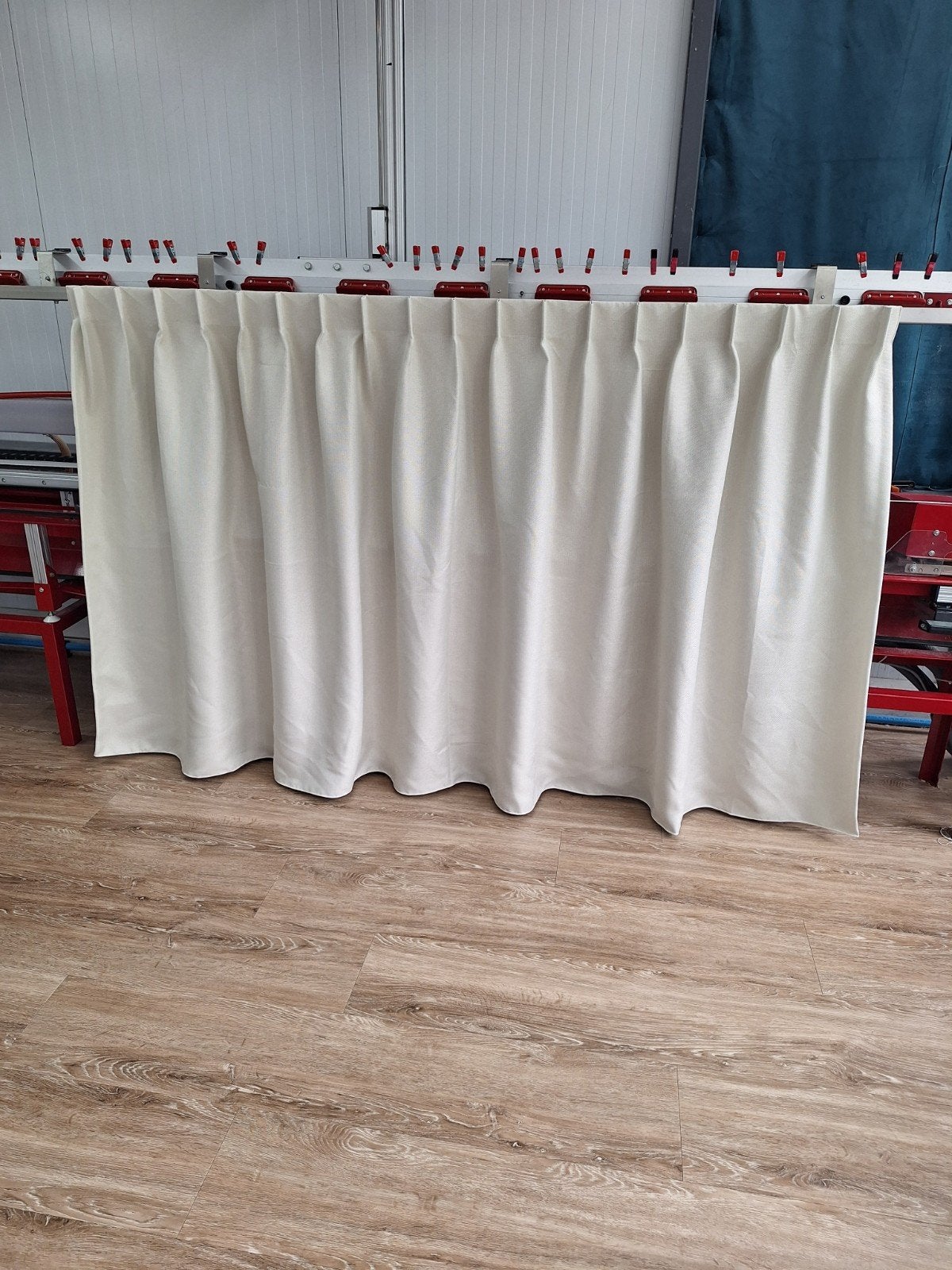 Licht beige verduisterend gordijn 128x180cm, Ophalen of Verzenden, Beige, Gordijn, Loodveter