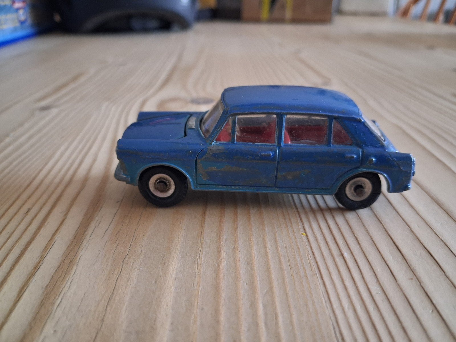 Dinky Toys Morris  1100, Hobby en Vrije tijd, Modelauto's | 1:43, Ophalen of Verzenden, Gebruikt, Auto, Dinky Toys