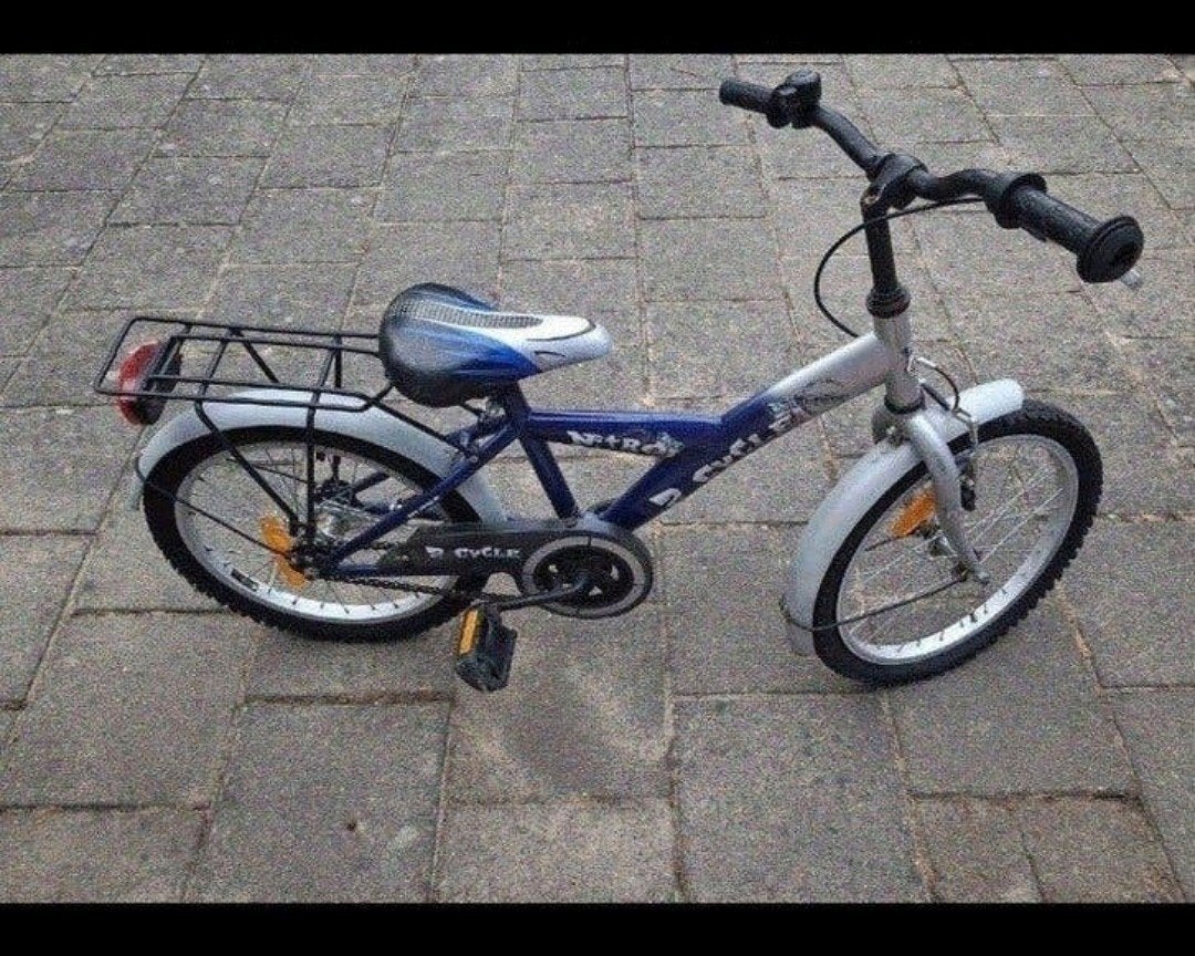 kinder fiets / alleen 2 lekke binnenband, Ophalen, Gebruikt, 20 inch of meer