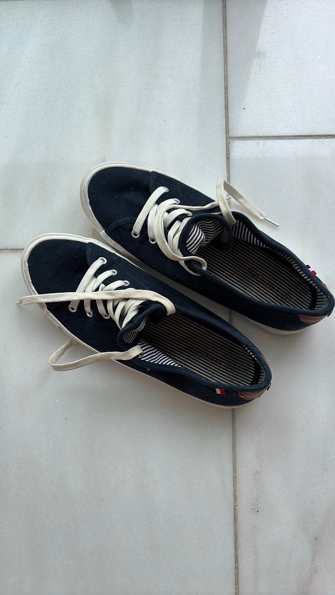 Trend one maat 42 schoenen, Ophalen of Verzenden, Zo goed als nieuw, Zwart