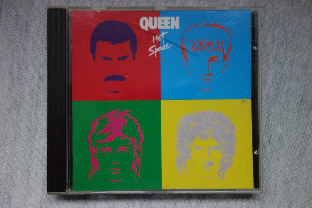 CD Queen Hot Space, Ophalen of Verzenden, Zo goed als nieuw, Poprock