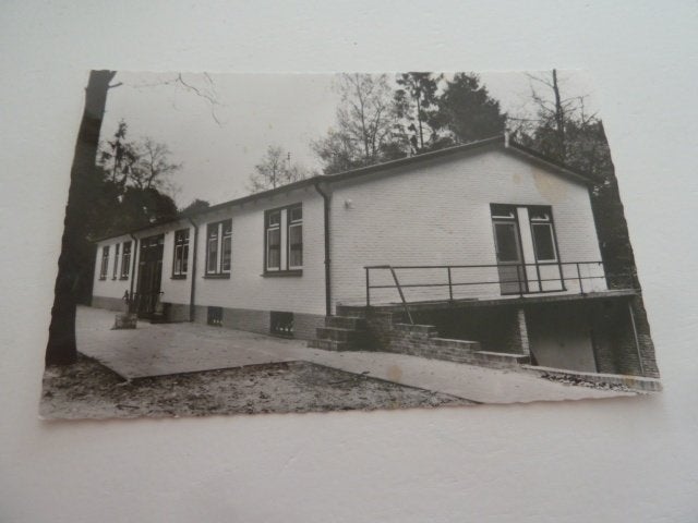 Nunspeet circa 1970 Vakantieoord De Duiventil gelopen 1984, Ophalen of Verzenden, 1960 tot 1980, Gelopen, Gelderland