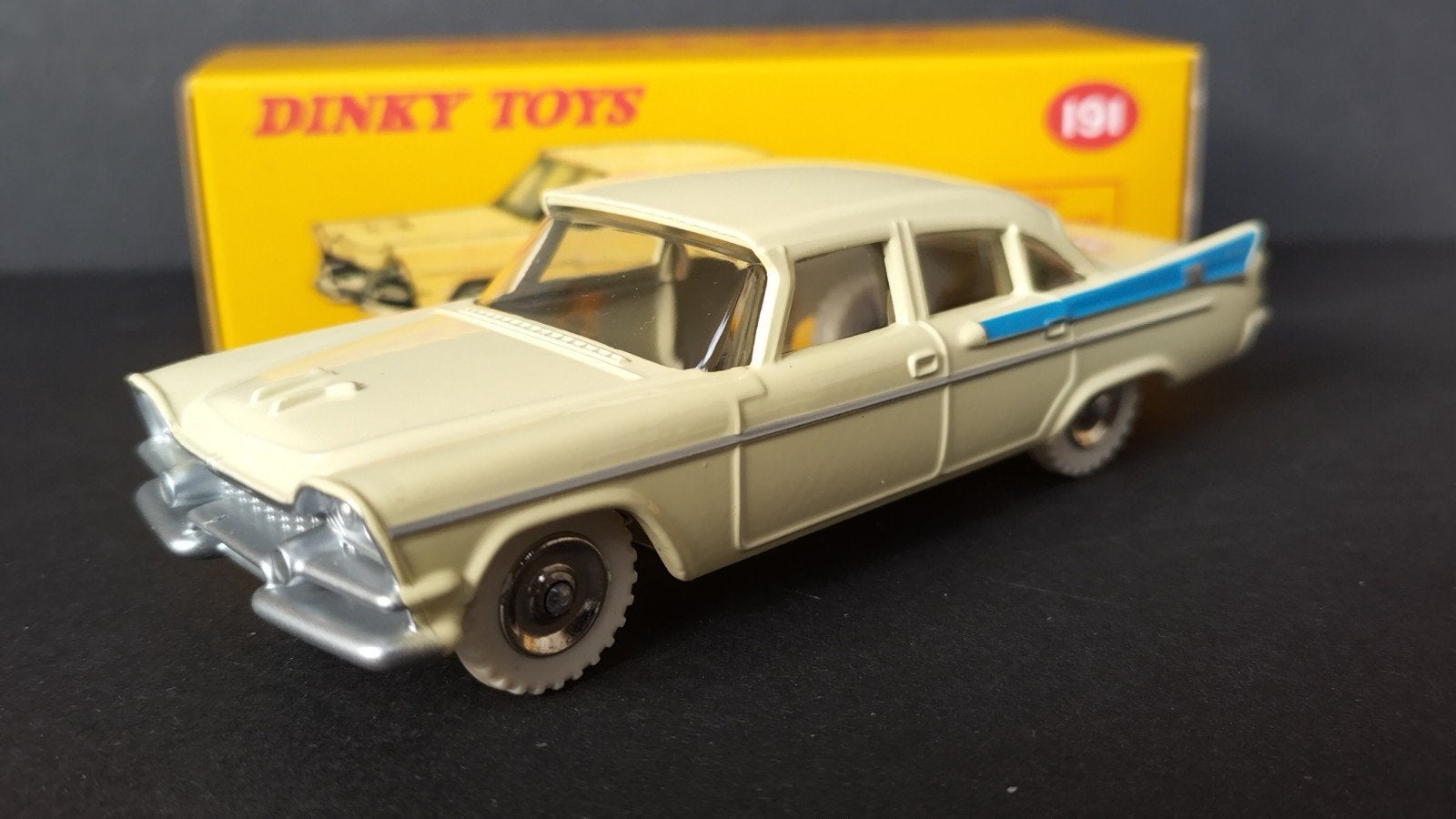 Dodge Royal Sedan 1:43 Dinky Toys Atlas re-edition Pol, Auto, Verzenden, Nieuw, M