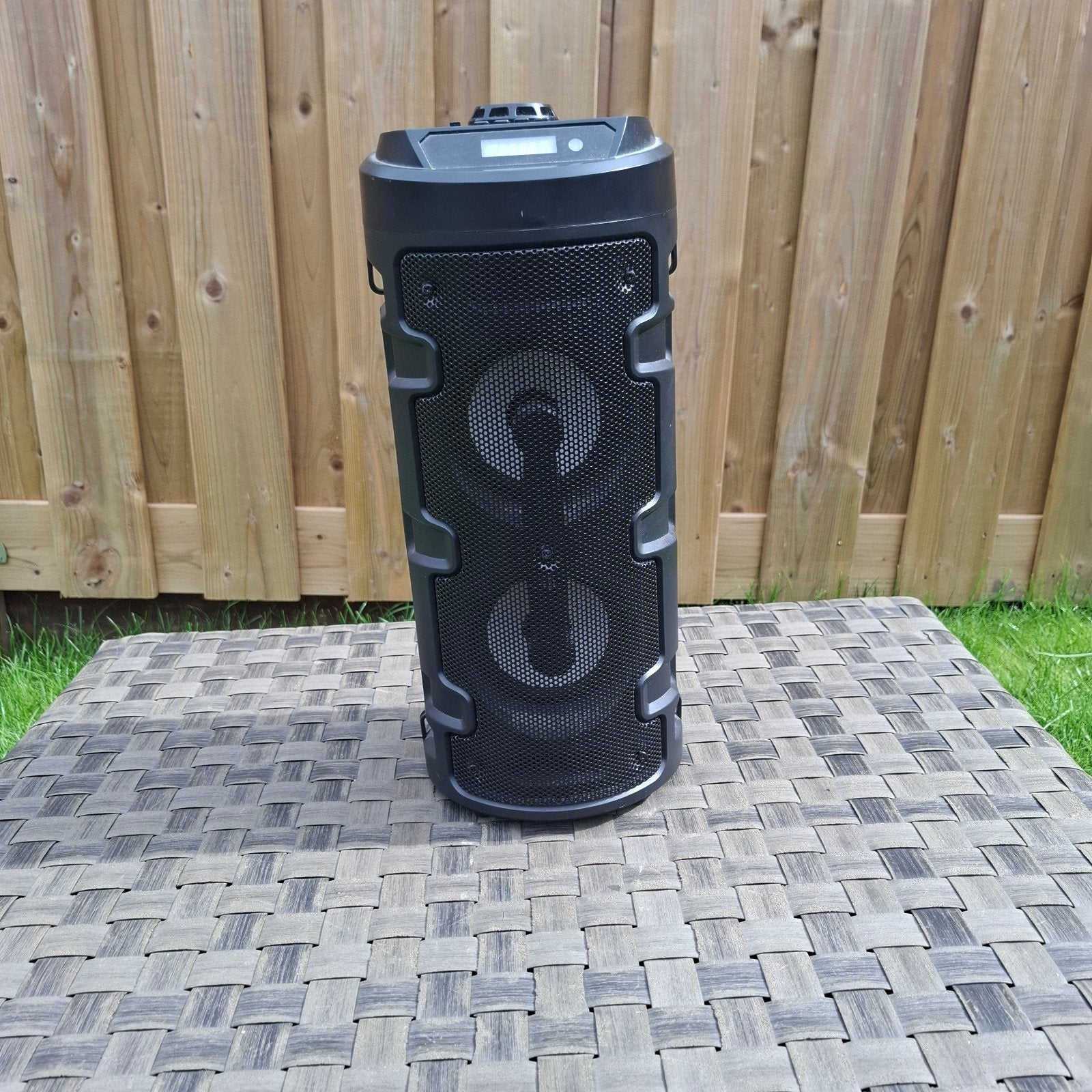 iDance Typhoon 101 Draagbare Bluetooth Party Speaker, Ophalen, Zo goed als nieuw, Luidspreker(s)